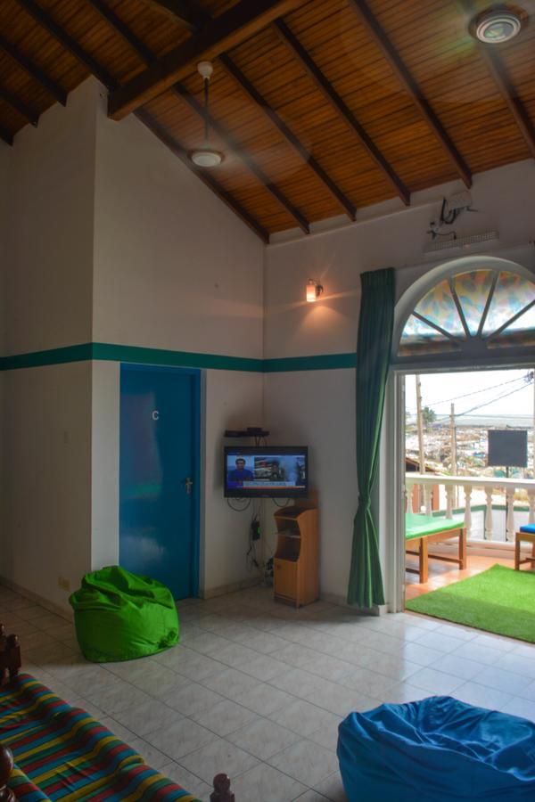 Explore Hostels Negombo Kochchikade Екстер'єр фото