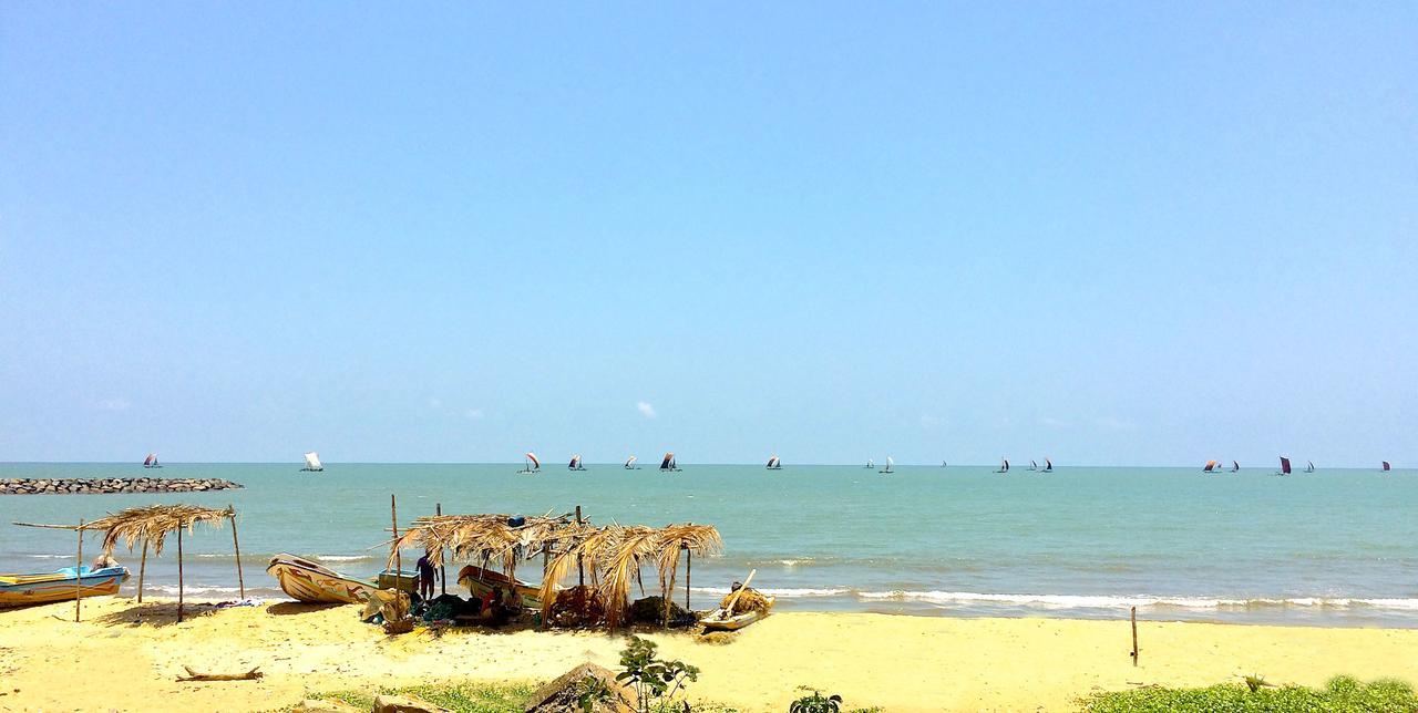 Explore Hostels Negombo Kochchikade Екстер'єр фото